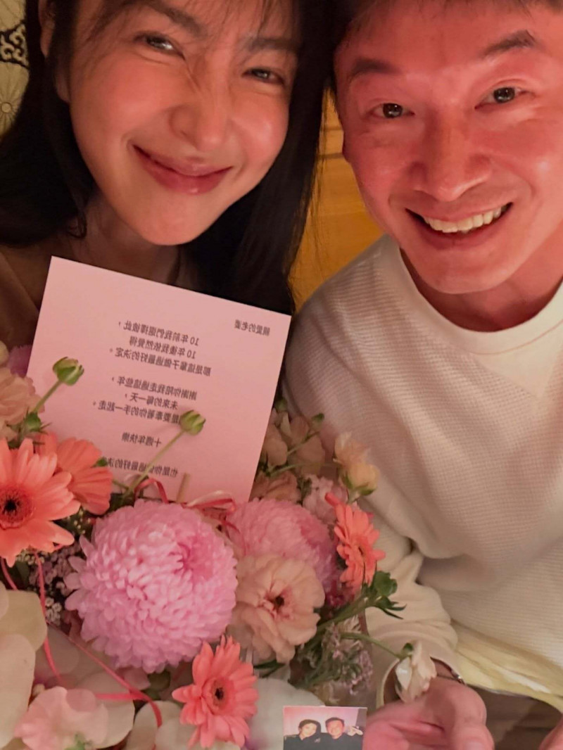 楊謹華情牽十年告白富尪，香港追星Jennie護航，投身唐氏症公益傳遞溫暖