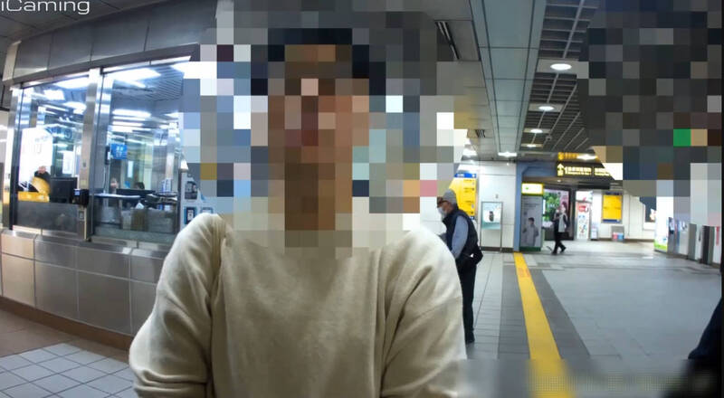 北市「行人路怒」釀衝突：男看不慣低頭族 捷運站前蓄意撞人恐涉傷害