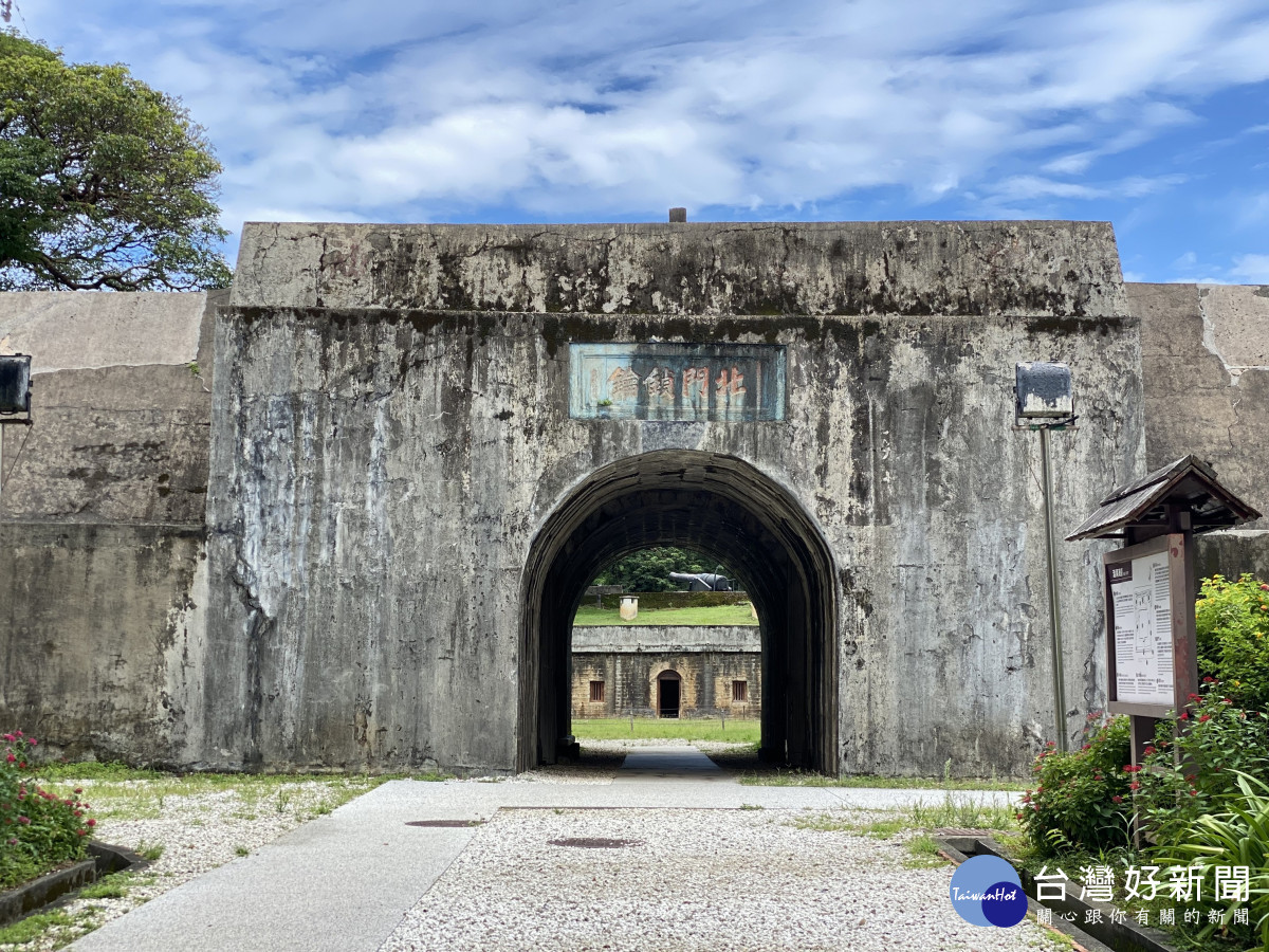 淡水古蹟博物館開創戶外策展新局：滬尾礮臺化身藝文舞台，實踐無邊界博物館理念