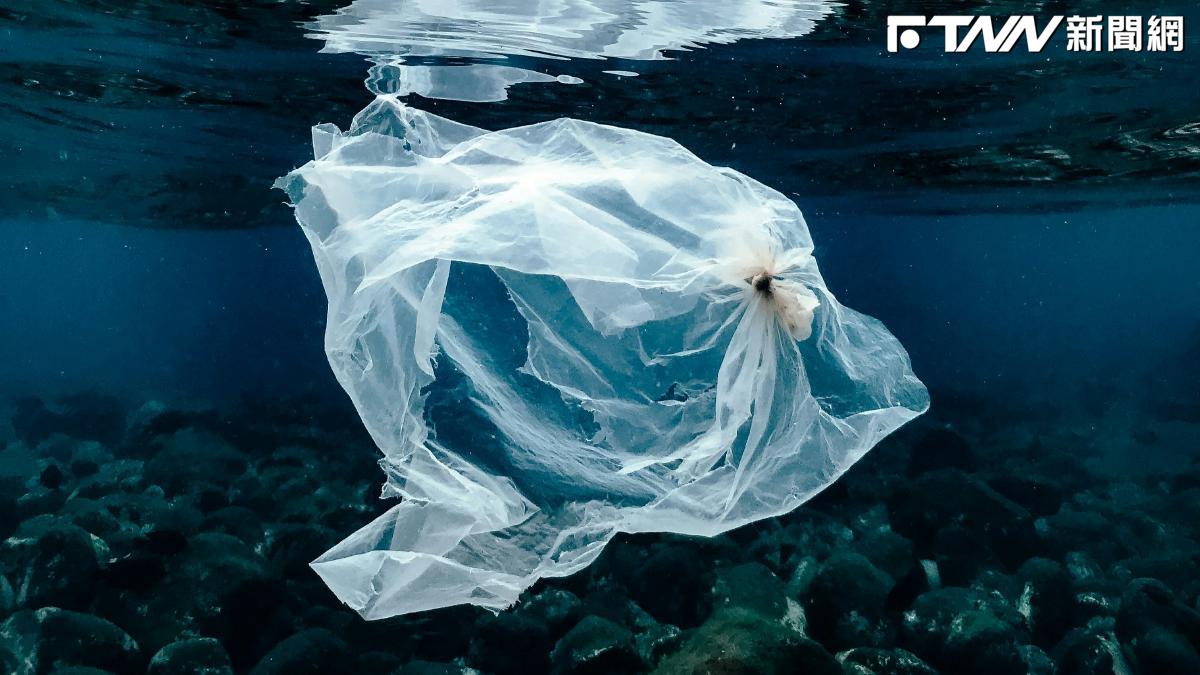 中東戰火推升塑膠原料狂飆2-3成！五金通路首當其衝，民生物價恐受波及