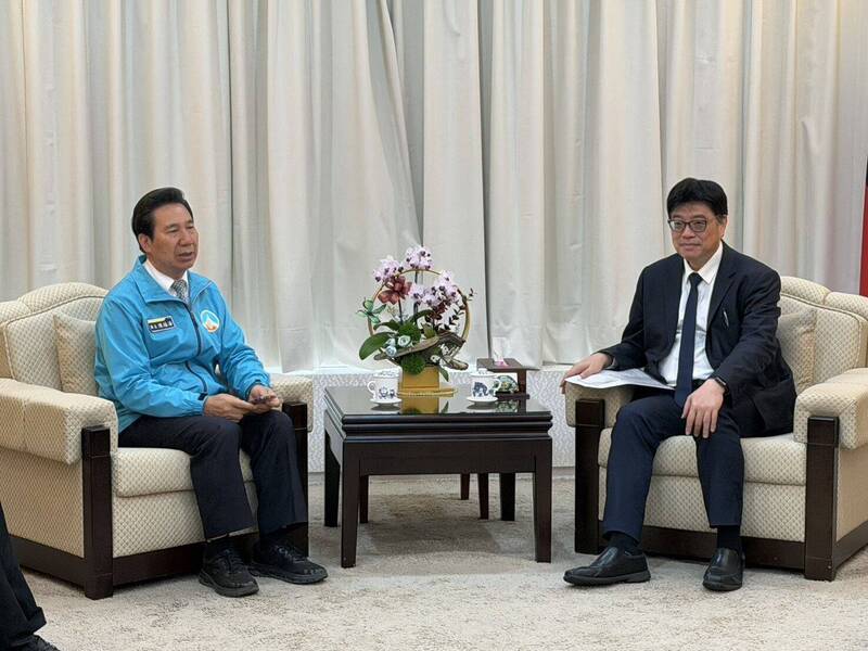 金門小三通增班數據揭密：客運量逼近疫前高峰，挑戰在於配套與旅客權益