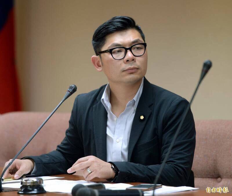 國防預算卡關成國安危機？藍營「3800億+N」遭批不可行，恐讓台灣軍購淪川習會籌碼