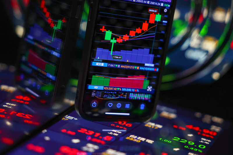 矽光子飆股狂潮再起：專家揭示「上車」時機與產業動能剖析