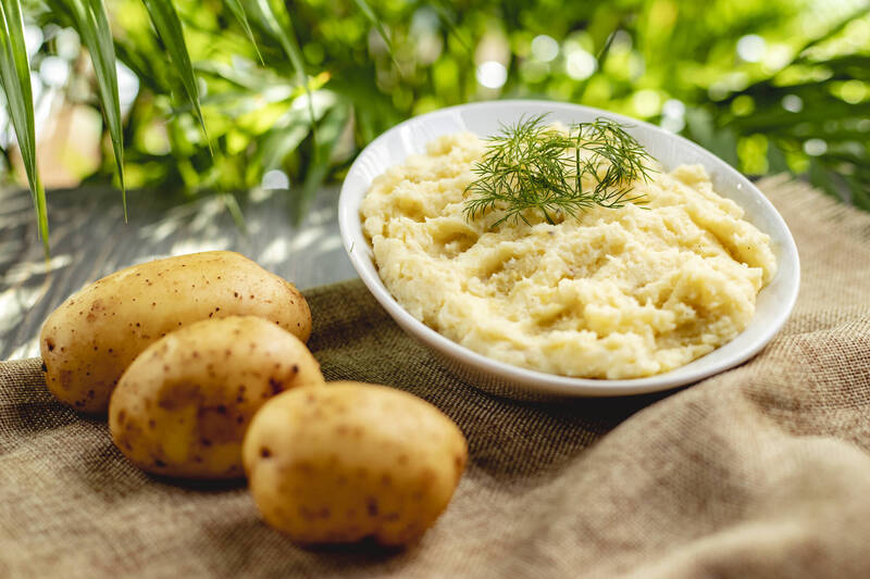 早餐吃不飽？專家揭「飽足感之王」：比白麵包撐3倍久，飲食控制必備！