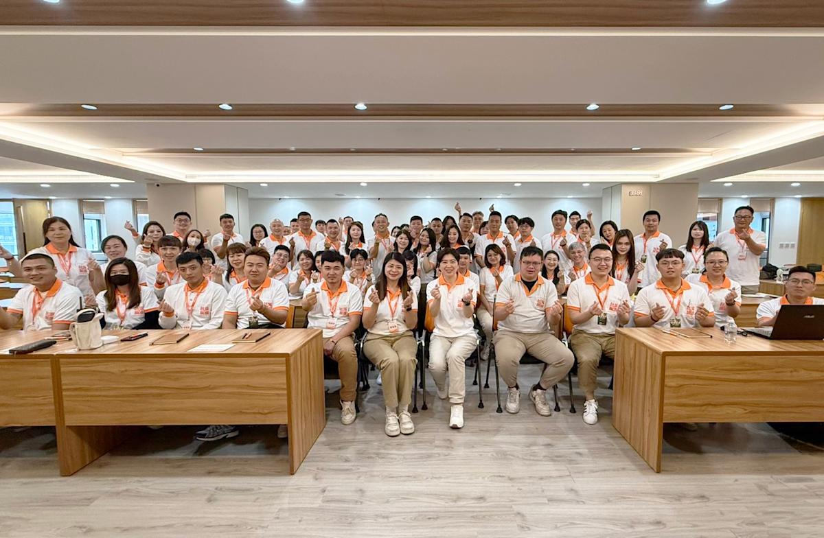 台灣房屋「菁英啟動營」：直營加盟資源共享，百位房仲密訓搶攻 2026 關鍵成交！
