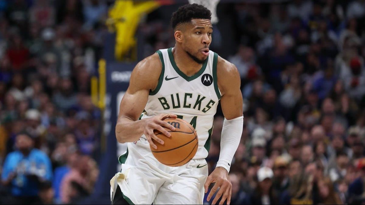 公鹿「字母哥」健康卻遭強制關機？球員工會怒轟惡意擺爛，NBA反擺爛政策面臨嚴峻考驗