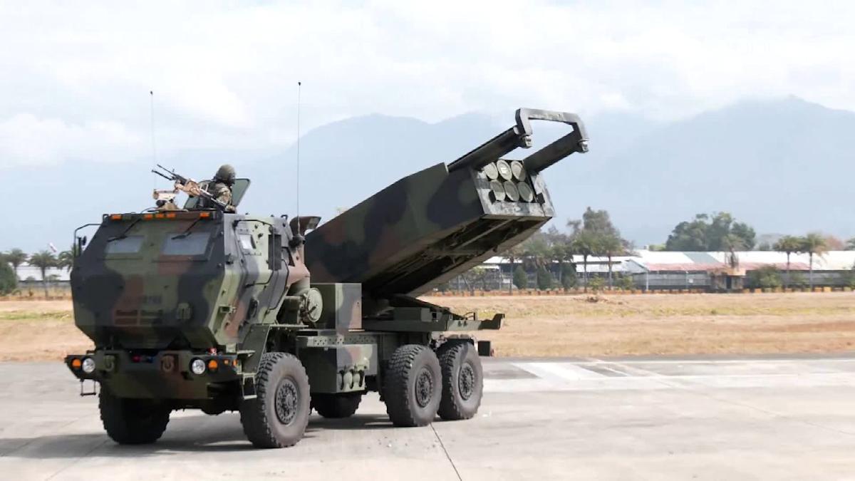 國民黨國防預算爭議：許毓仁揭示「邊走邊編」不符軍購實務，籲正視台海危機