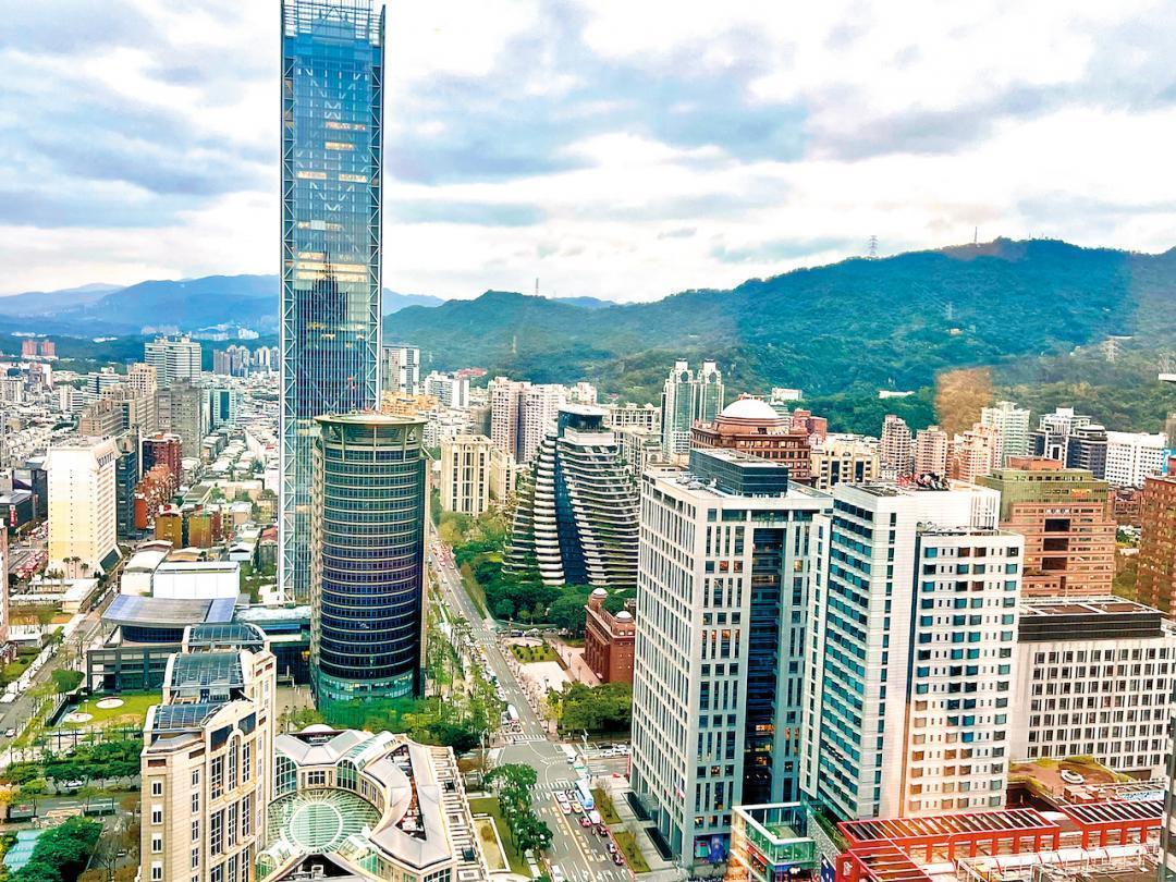 台北辦公室市場大翻轉！43萬坪海量供給釋出，2026年租客主導時代來臨