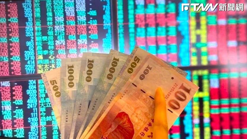 國際油價回落助攻！台積電、鴻海強勢領漲，台股衝高33700點大關