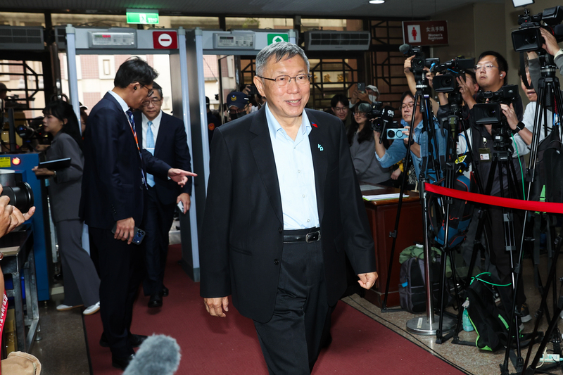 柯文哲一審判17年！京華城、政治獻金案重判，總統路確定止步？