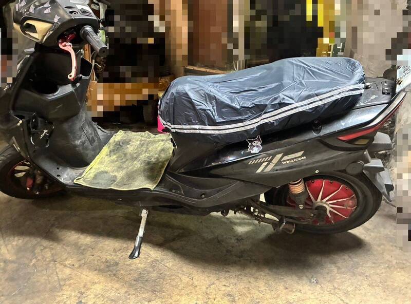 台中大里驚現11歲男童「壓車迴轉」！無牌微型電動二輪車違規，警揭執法數據與挑戰