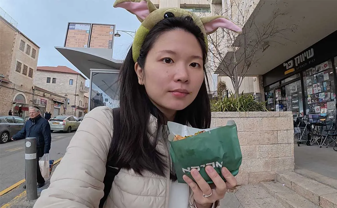 戰火下的耶路撒冷：防空警報交織普珥節，以色列人如何活出「荒謬」韌性？