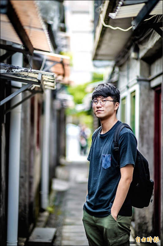 林榮三文學獎最年輕首獎作改編！BL劇《向流星許願的我們》今晚首播，雙CP甜虐火花爆表