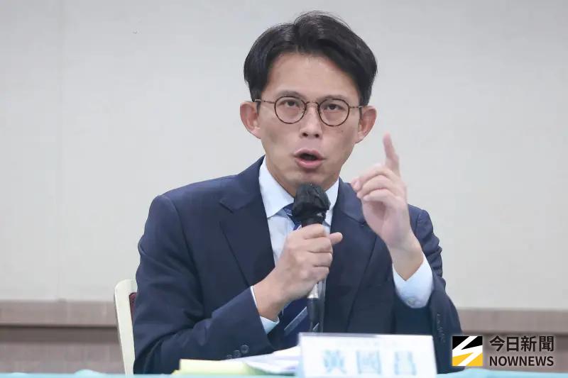 重磅判決！柯文哲京華城案一審17年，民眾黨黃國昌號召本週日「上凱道討公道」