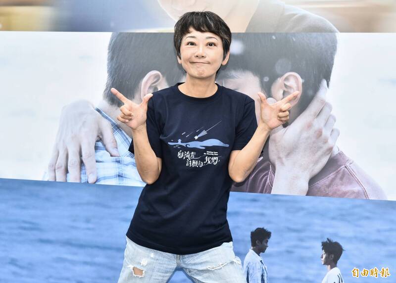 《生活智慧王》情誼深厚！曹蘭暖心揭露王月開顱術後近況，演藝圈情誼永續