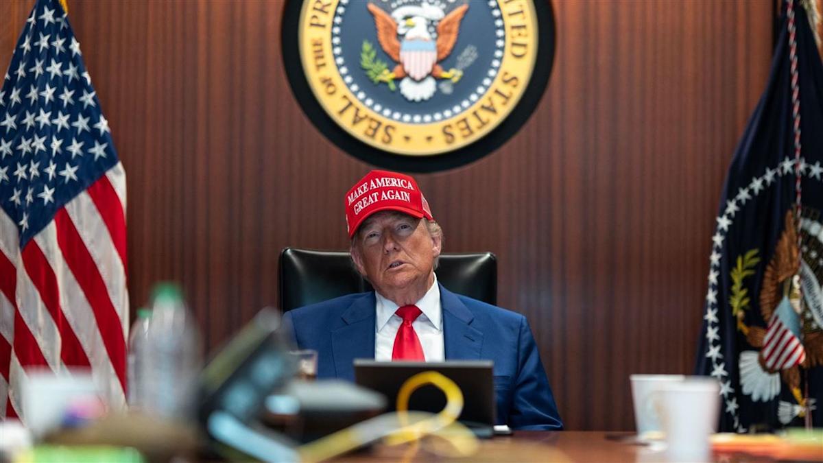 美國權威報告揭示：川普政府對伊朗「最後一擊」四大軍事選項曝光，劍指荷莫茲海峽戰略要地