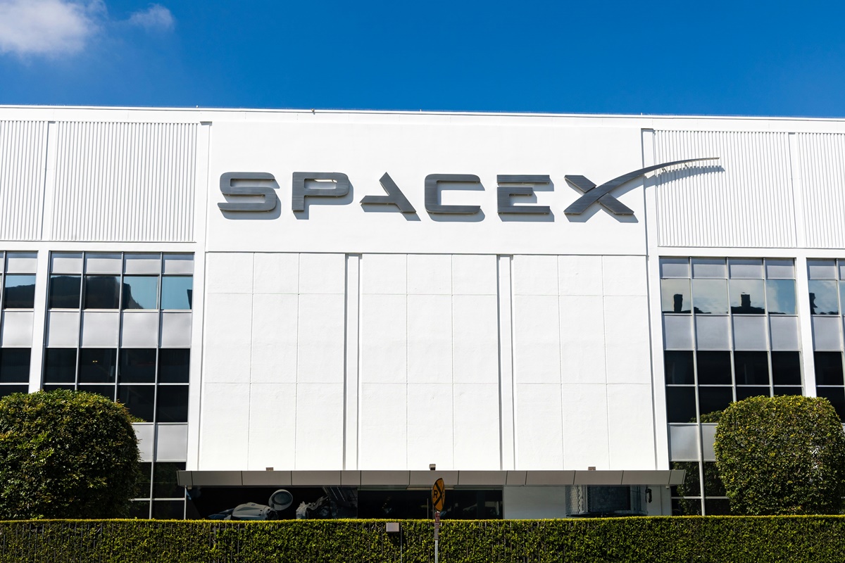 SpaceX IPO 破格策略：馬斯克傳保留 30% 股權予散戶，劍指股價長期穩定