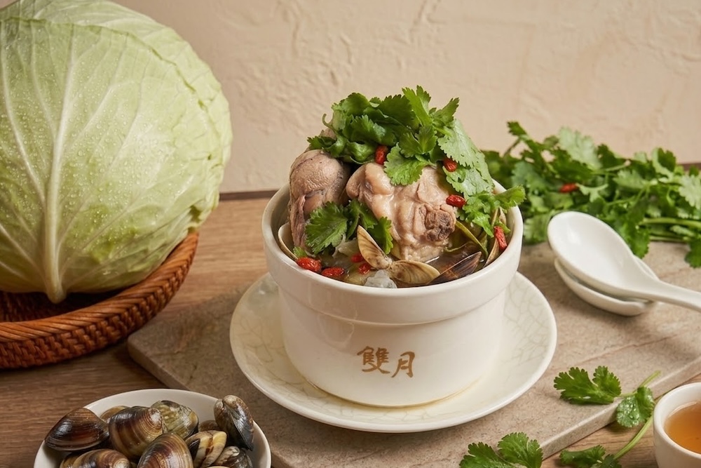 愚人節掀味蕾戰！雙月「香菜加爆雞湯」引爆社群論戰，挑戰餐飲創意極限