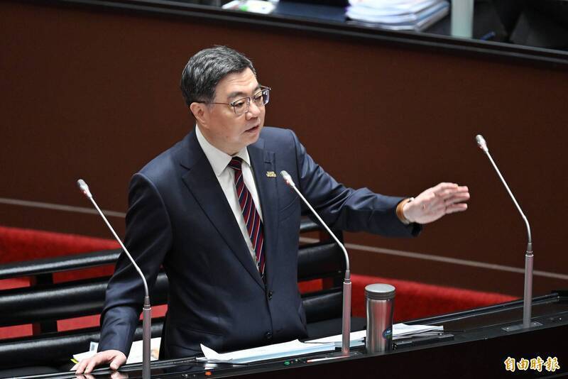 AI時代電力需求激增：立院藍白促卓榮泰核電重啟專案報告，能源政策再掀波瀾