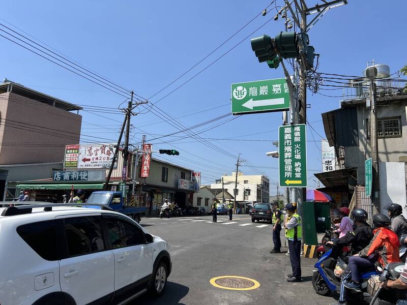 嘉義清明掃墓、櫻花季雙高峰來襲：警方嚴陣以待啟動交通疏導管制