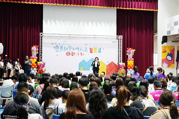 一一五年度雲林傑出社工表揚：張麗善肯定專業奉獻，智慧科技助社工守護鄉里