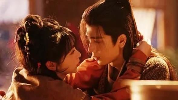 《逐玉》幕後揭密：張凌赫、田曦薇「吻破紗窗」數據證實超凡默契