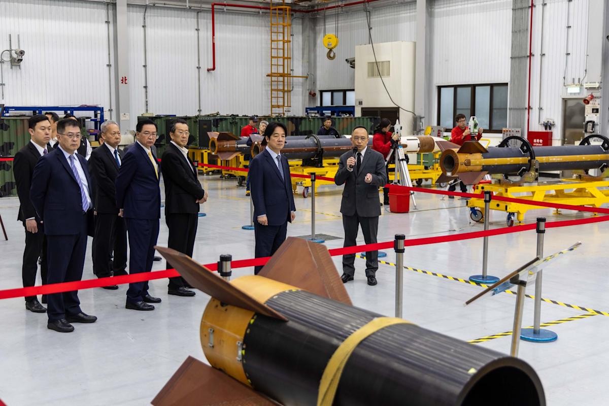 賴清德總統視導中科院：擘劃國防自主新戰略，強化臺灣韌性之盾