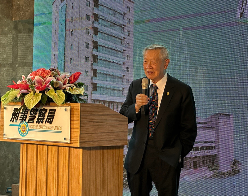 柯文哲京華城案一審重判17年：政壇震撼，民眾黨反擊「司法迫害」