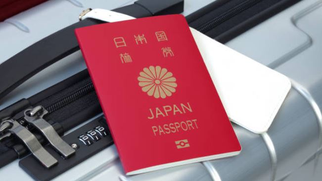 日本歸化門檻「翻倍」至10年！4月新制上路終結「倒掛」現象