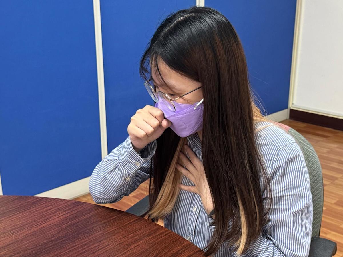 20歲菸槍久咳誤當感冒，醫警：氣喘亂停藥恐致肺功能加速退化