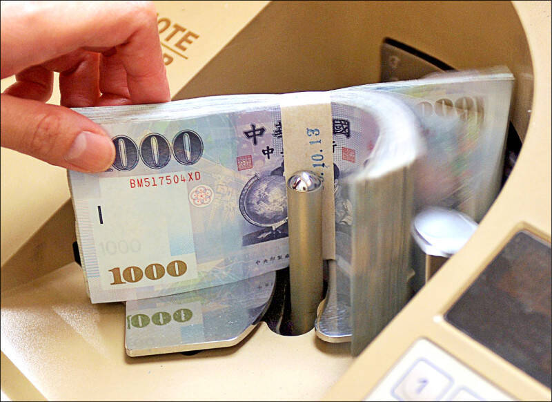 「帳面財富」的甜蜜陷阱：揭露「財富效應」如何悄然侵蝕你的財務基石