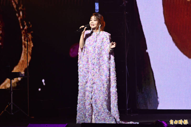 療傷歌后辛曉琪北流開唱迎出道40年里程碑：數據解析「歌紅人不紅」現象與情歌魅力