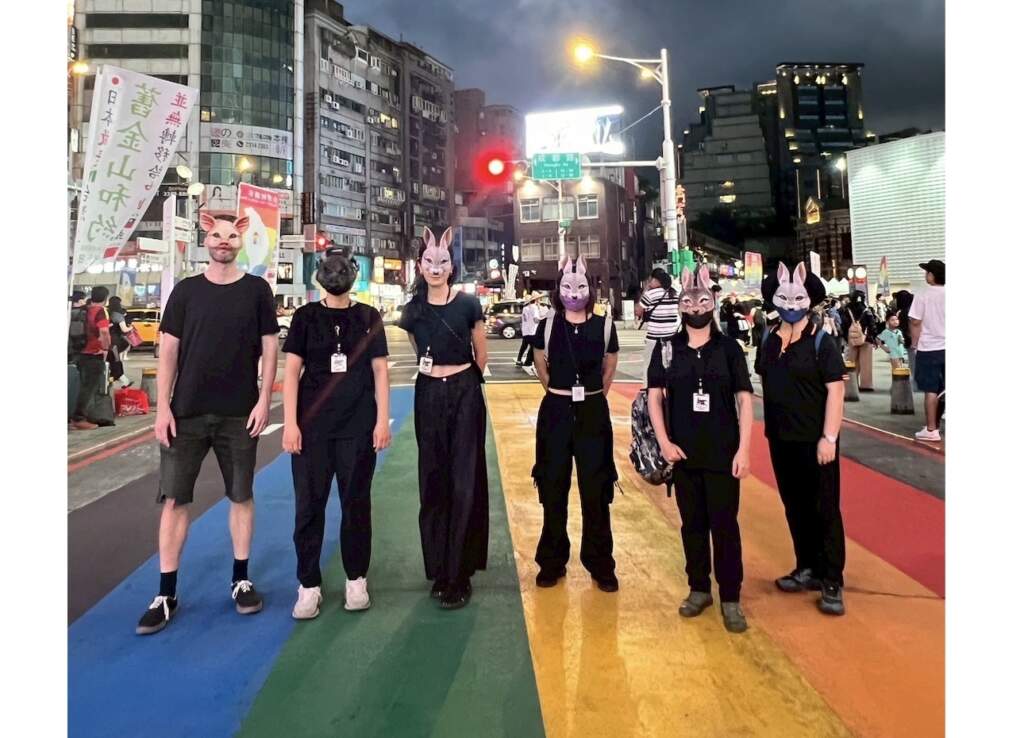 「動物解放大遊行」湧台北信義區 百名倡議者訴求終止物種歧視與剝削