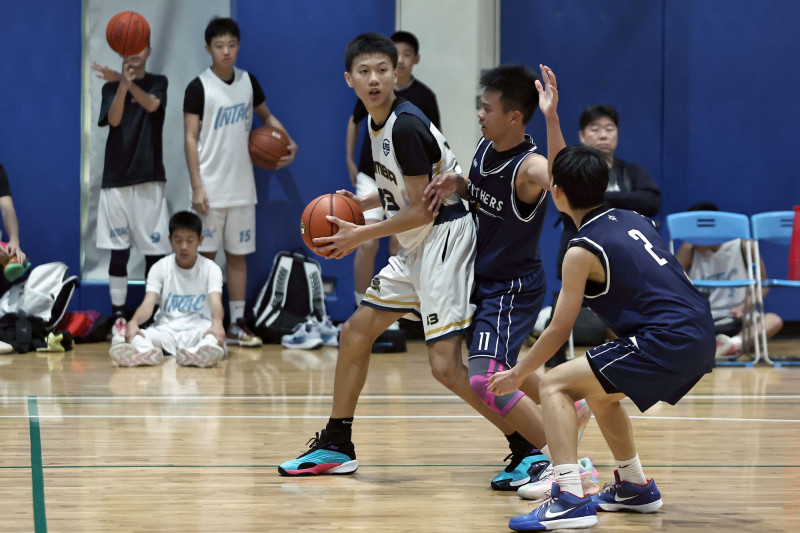 U19籃球聯盟激戰 Mamba險勝台北黑豹 顏睿廷「藍領精神」看齊馬建豪