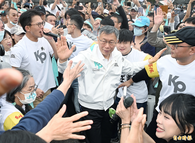 凱道造勢爆爭議：民眾黨直播觀看數「10分鐘暴增5萬」引發質疑