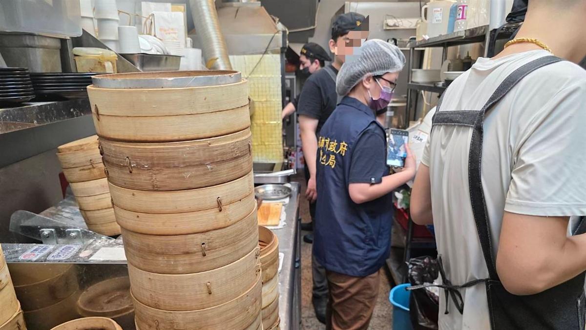 鳳山外送餐點驚現「不明異物」疑慮 衛生局突檢揭多項食安缺失