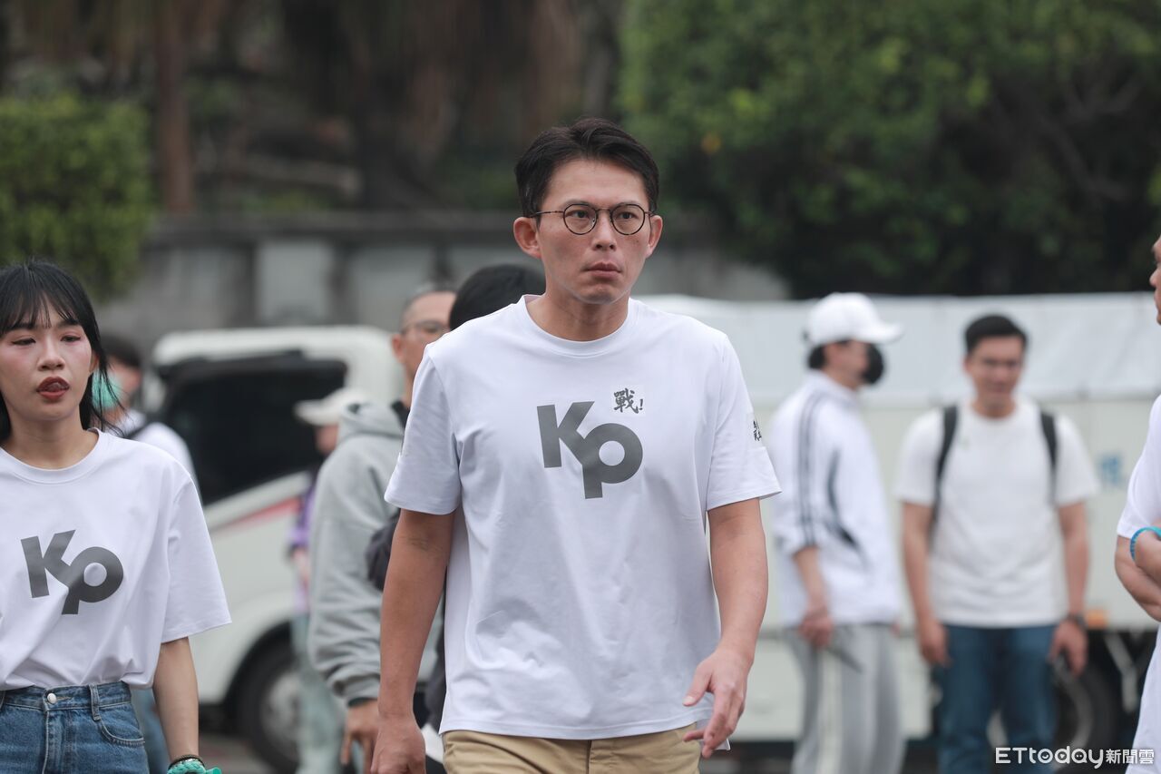 柯文哲判決風暴：黃國昌疾呼司法正義，民眾黨主席之路何去何從？