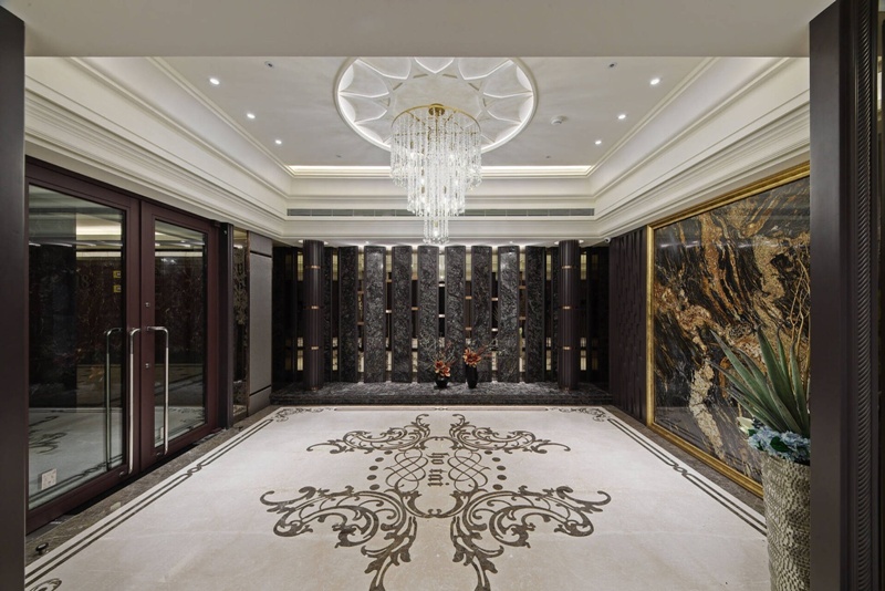 三宅一秀郁琇琇「盛世金華」：頂級奢華接待會所的法式古典數據解密