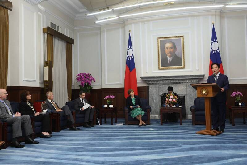 美日議員接力訪台力挺台灣，中國揚言「嚴懲」古屋圭司再祭反制措施