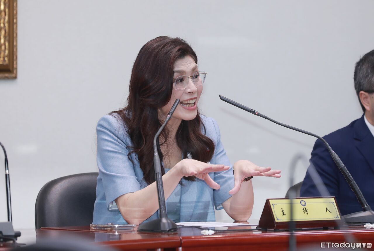 鄭麗文率團訪中，十年破冰之旅再啟？深度剖析國共對話與兩岸未來走向