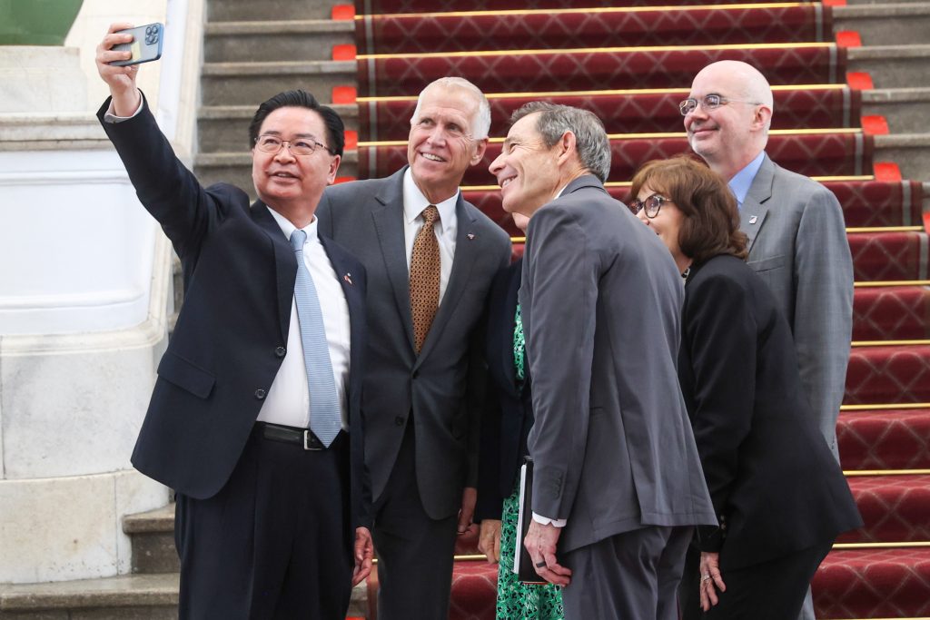 黃國昌呼籲美行政部門加速公布第二批軍購清單