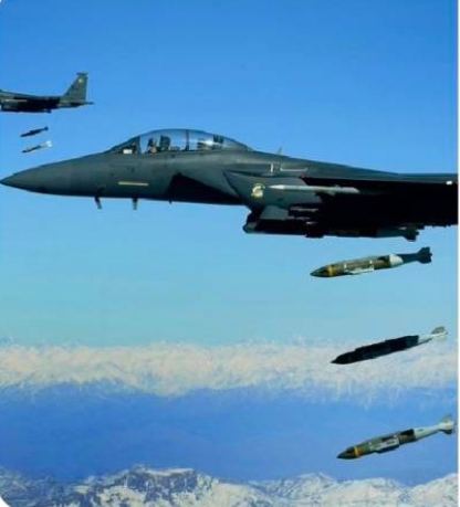 伊朗權力真空危機？高層分裂、軍事指揮斷鏈，川普「15點計畫」揭露政局詭譎