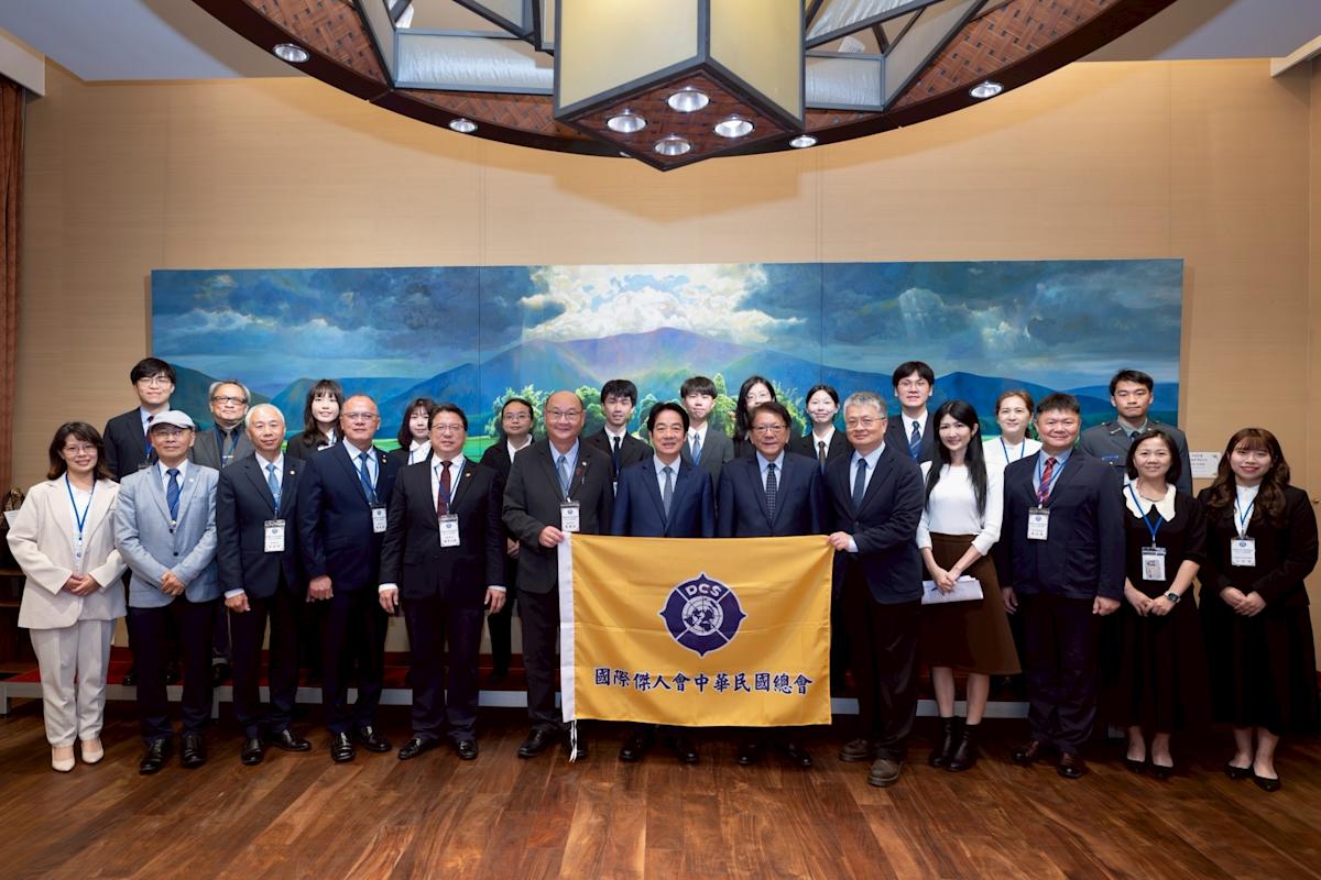 賴總統揭示青年未來投資藍圖：百億圓夢基金與300億租補力挺青年發展