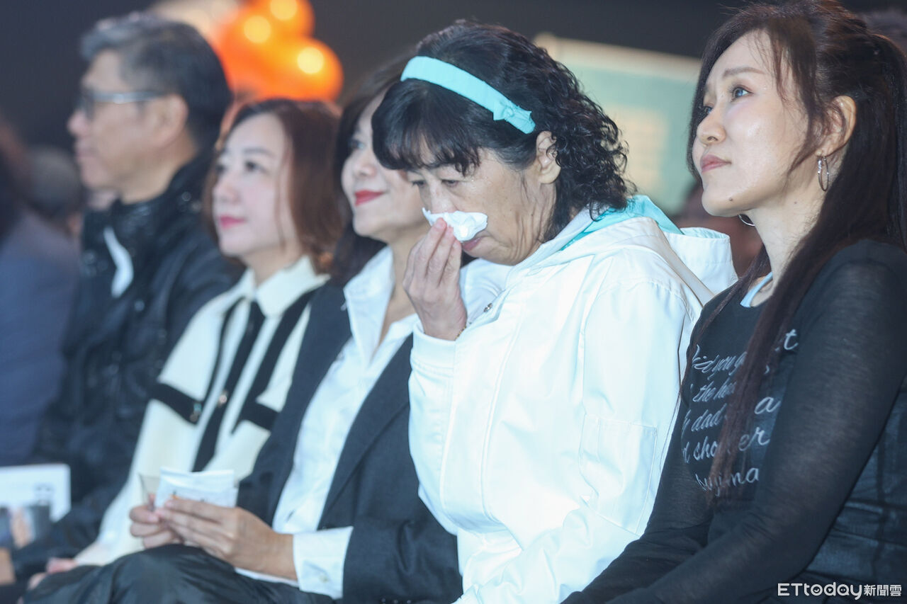 柯文哲法庭影音公開　陳佩琪呼籲青鳥提供證據