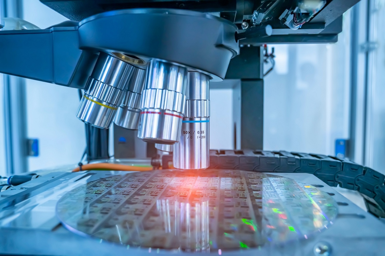 群翊楊梅二廠2026年動工 FOPLP設備搶攻美系大單 產能將翻倍