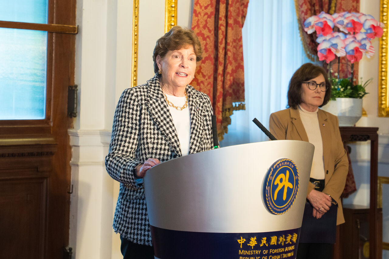 美參議員訪台談鄭習會 籲北京應與台灣各政黨對話