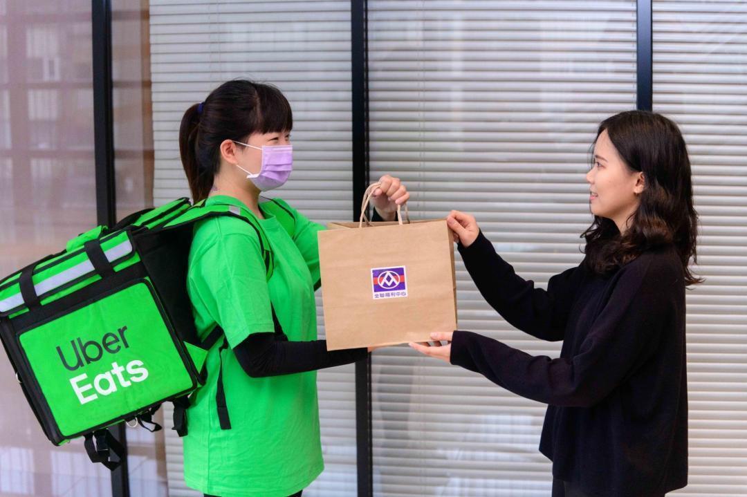 Uber Eats商家服務費7月調漲！最高35%引爆餐飲業成本壓力