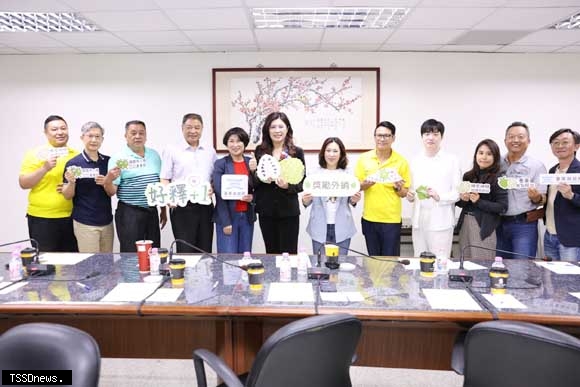 臺東府會農會齊發聲 爭取鳳梨釋迦關稅減免與通關穩定