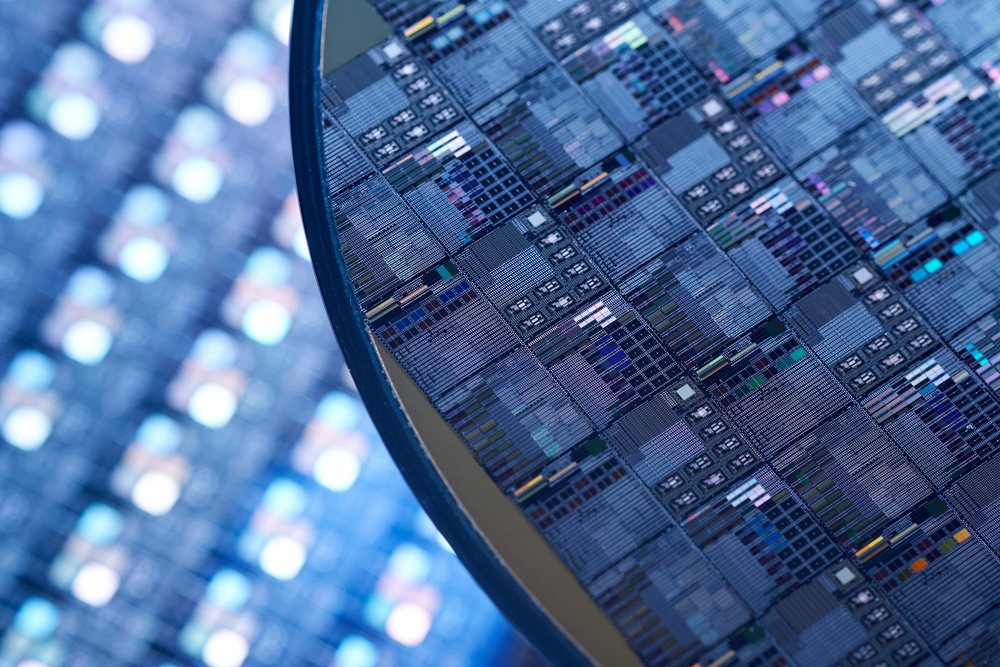 磷化銦巨頭AXT執行長套現141萬美元 公司股價衝高後急挫17%