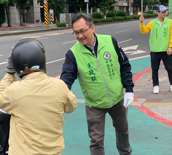 涉共諜案遭起訴 朱政騏遭民進黨北市黨部火速開除黨籍